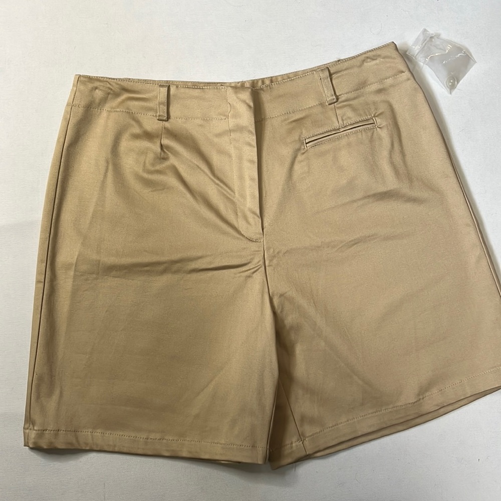 Chadwick's Real Comfort Tan Flat Front Chino Khaki Shorts Size 12